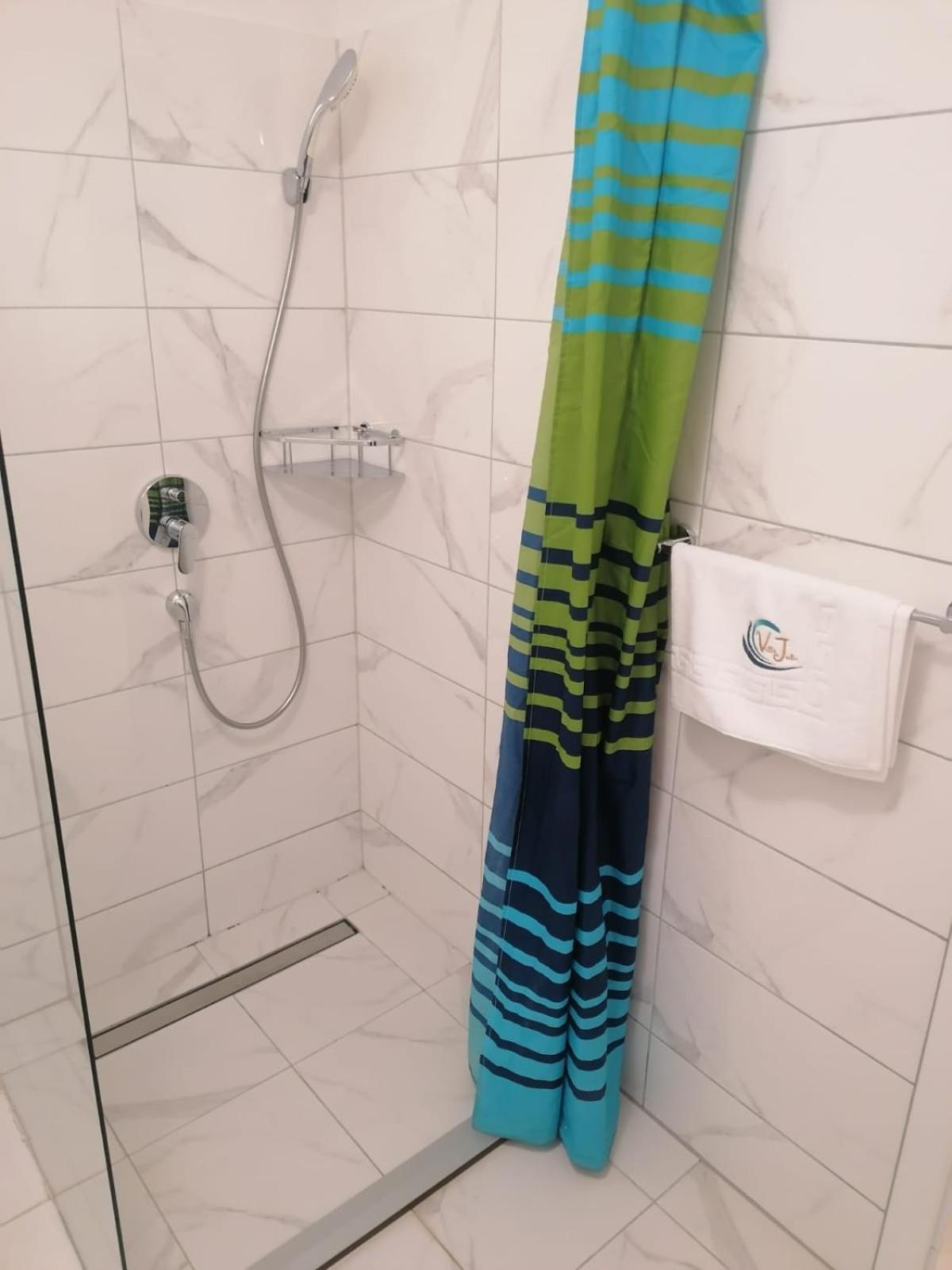 Apartments Villa Julia تروغير المظهر الخارجي الصورة